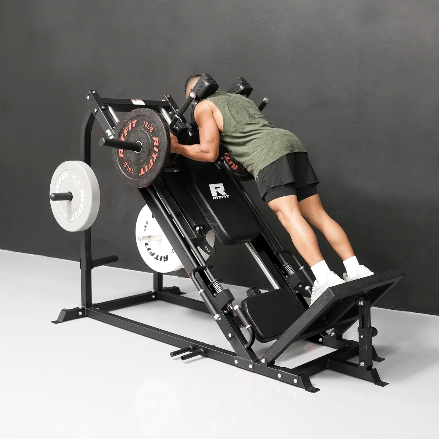 Leg Press Pro — 1500 Three exercises. One machine. No excuses.